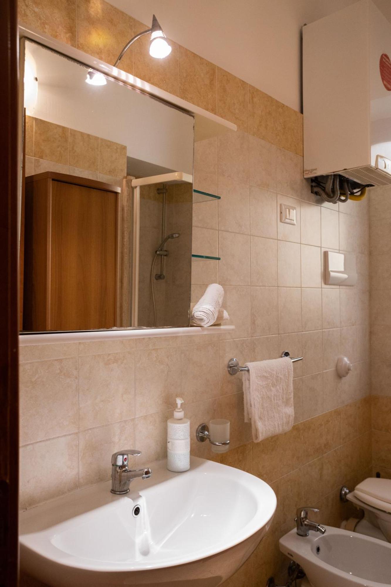 Hola Cathedral House Cadorna Apartment Palermo Exterior foto